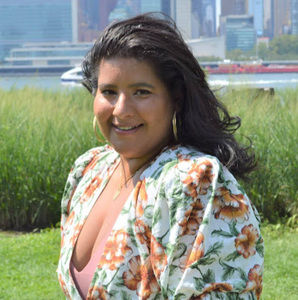 Meet your Posher, Diana valeria